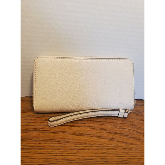 Coach NWT Pebble Chalk Leather Wallet Wristlet Gold Hardware - Picture 6 of 7